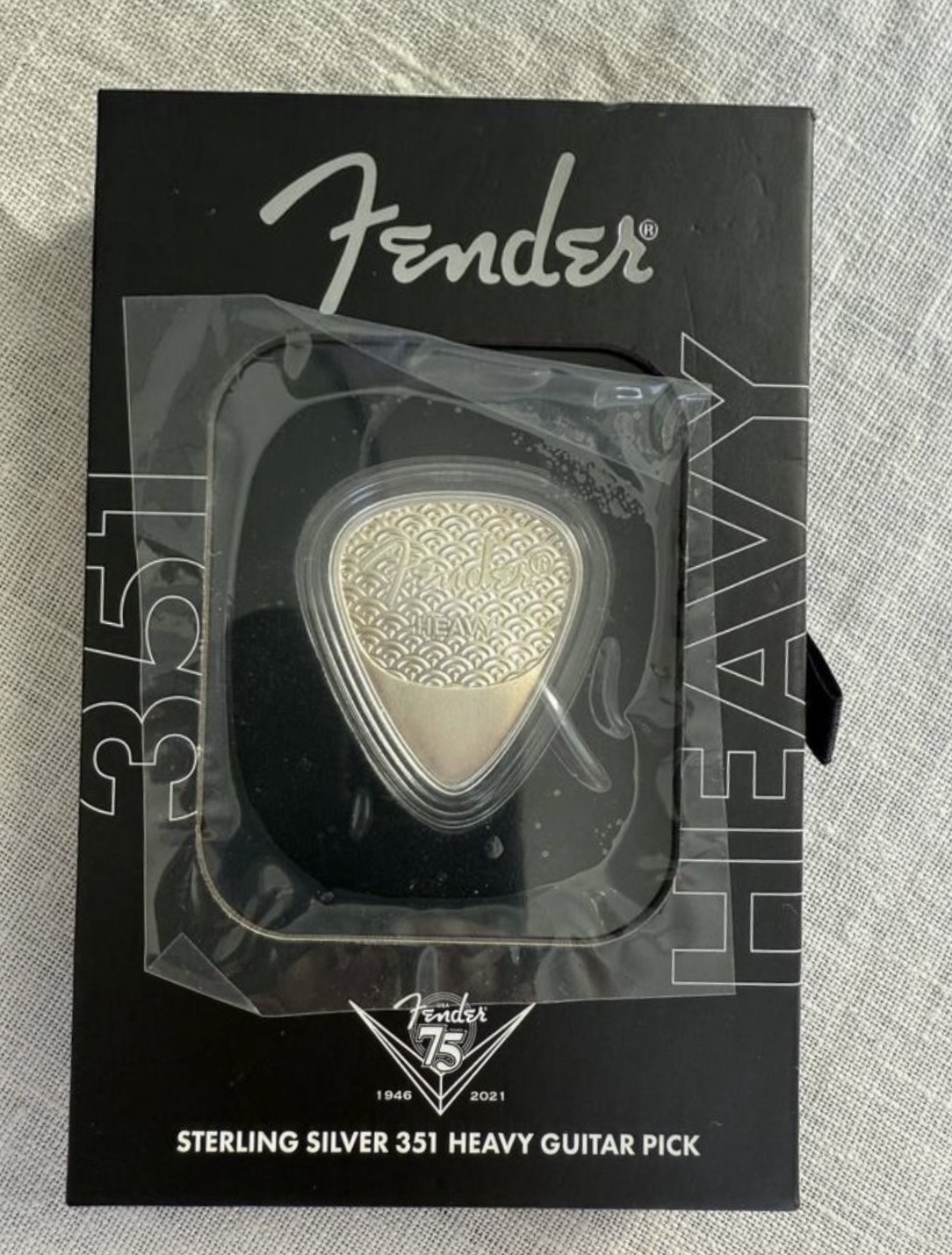 Медиатор Fender