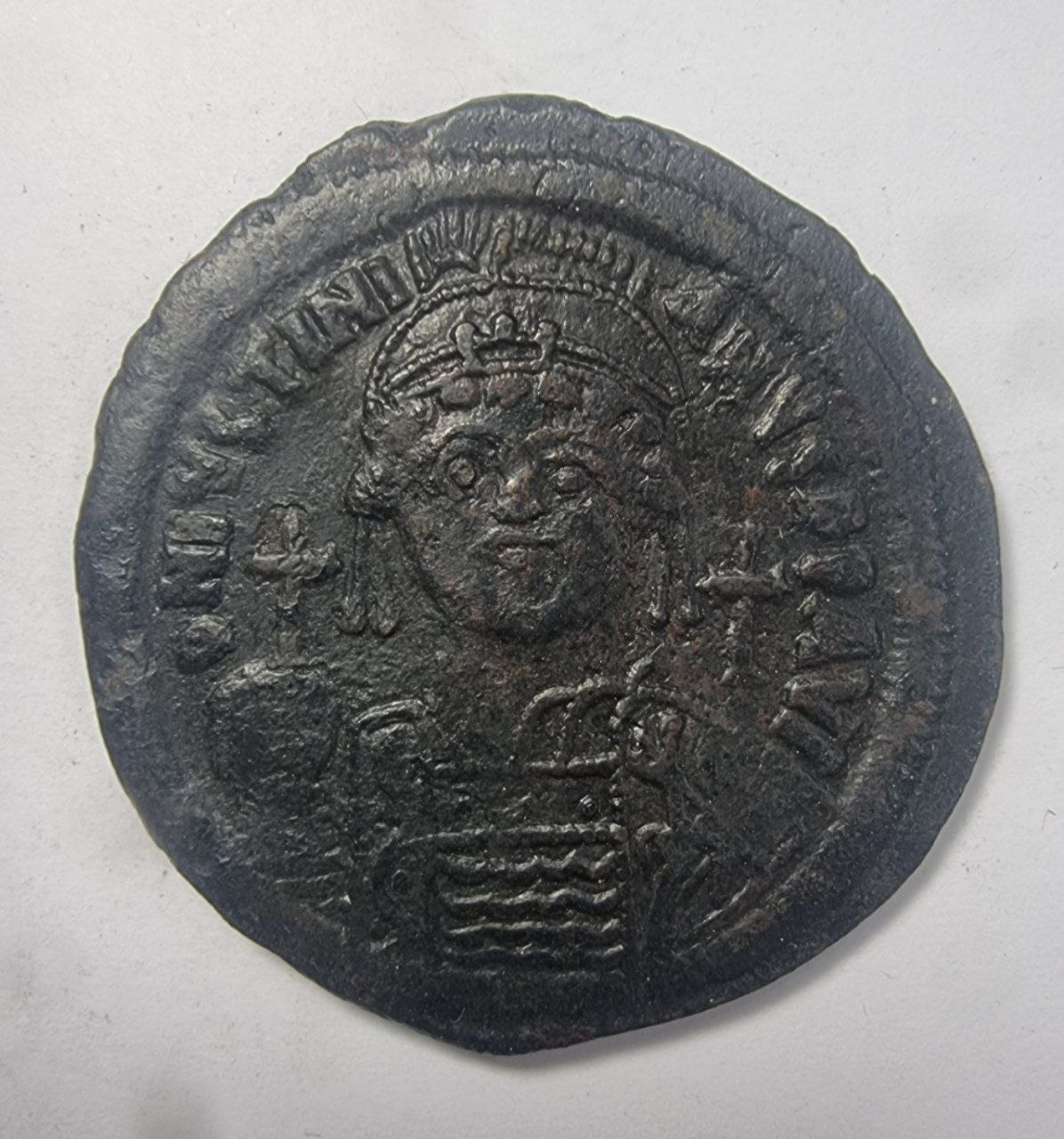 Византийская империя, Юстиниан I, 527-565 годы, 40 нуммиев (фоллис). Византия Фоллис  