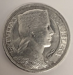 Латвия. Монета 5 лат 1931г. Первая Республика