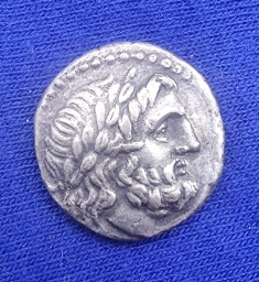Редкий серебряный викториан. Римская республика 211–208 гг. до н.э.