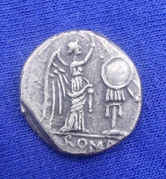 Редкий серебряный викториан. Римская республика 211–208 гг. до н.э.