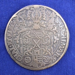 Серебряный талер 1575 года. Саксония, курфюрст Август I. Дрезден (HB)