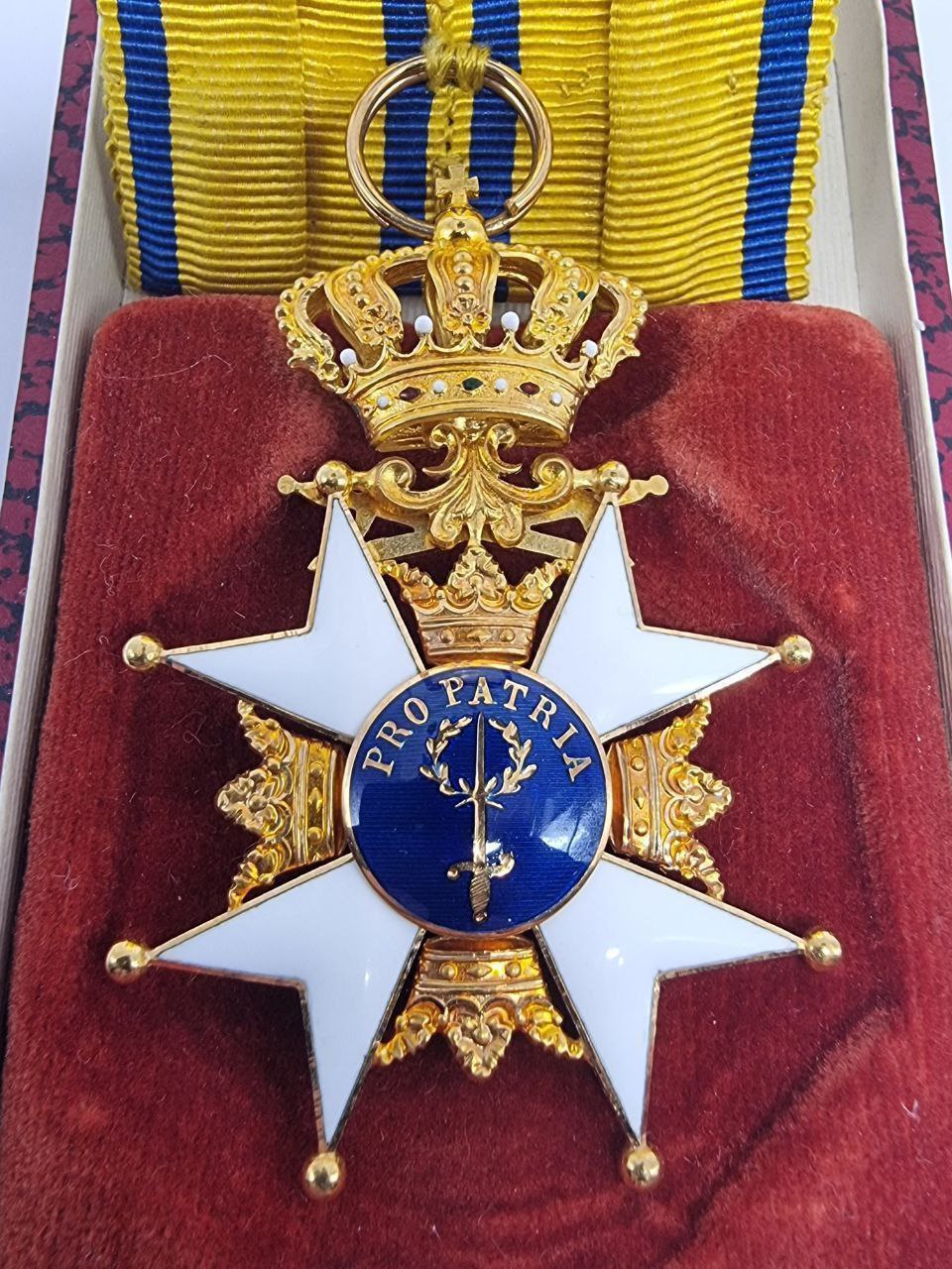 PRO PATRIA - Золотой рыцарь Швеции. История одной награды...