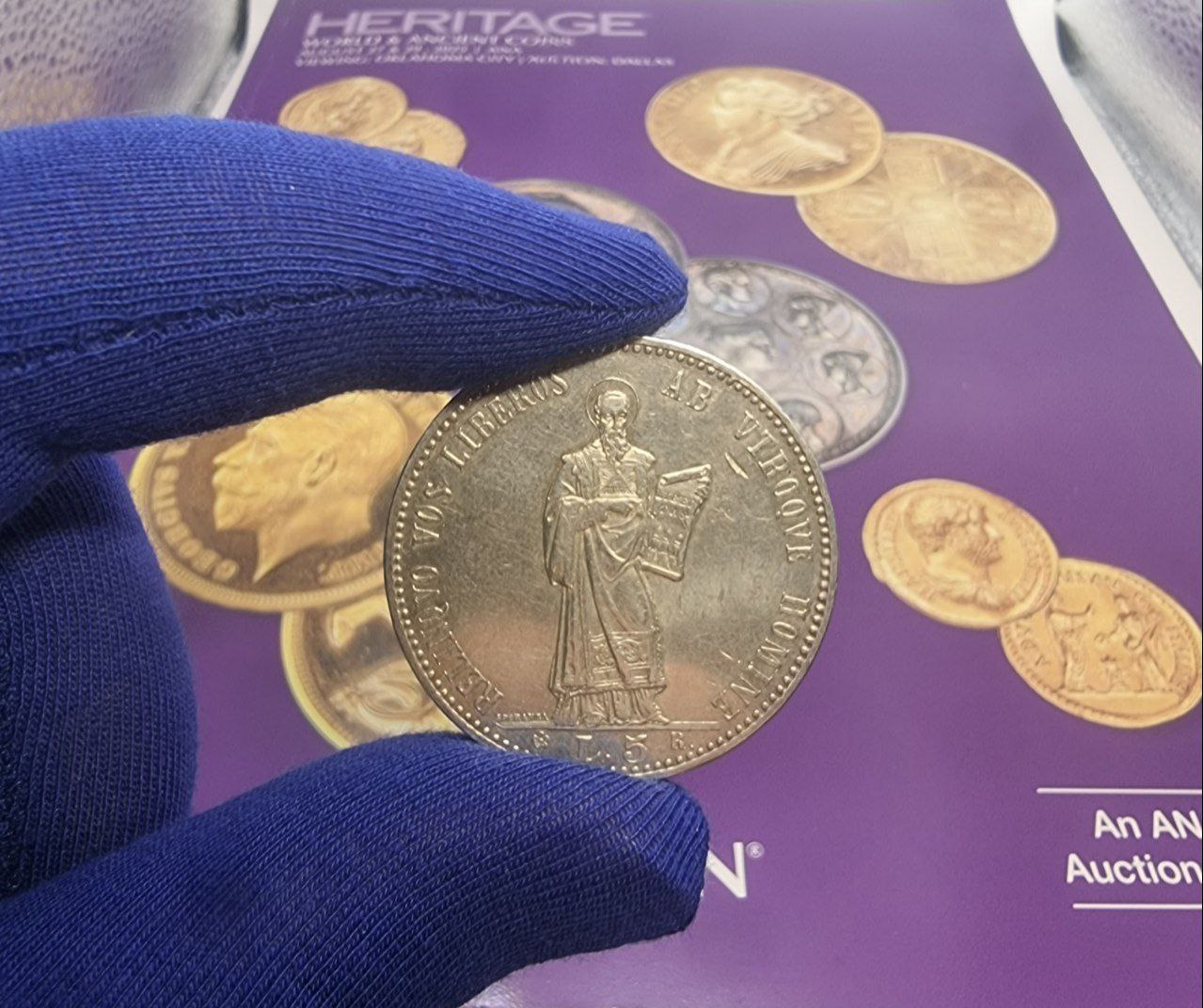 Серебряная монета 5 лир 1898 года Сан-Марино - История застывшая на монете.